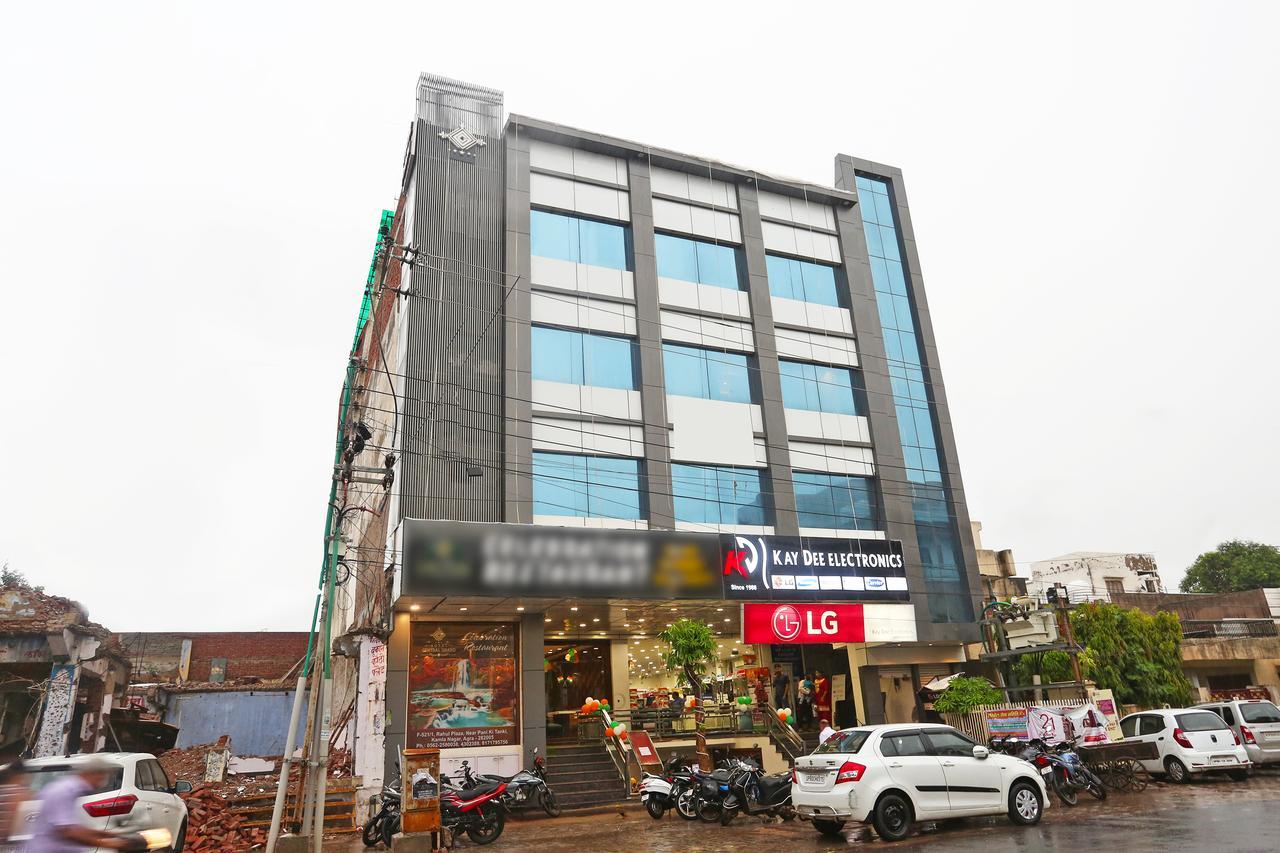 Oyo 18422 Central Grand Belanganj Dış mekan fotoğraf